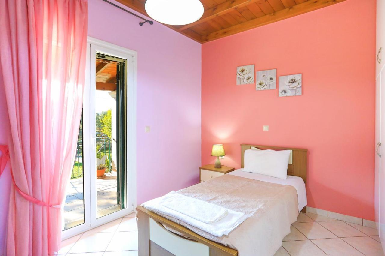 Nymfai Villa Chrisdina מראה חיצוני תמונה